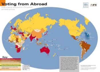 Mappa di 115 paesi "Voting from Abroad"