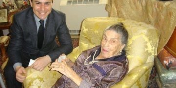 Saimir Pirgu e Licia Albanese ne qershor ne 101 vjetorin e lindjes se artistes se madhe
